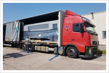 Durst RHO 320 HS from NL to MKD  2018